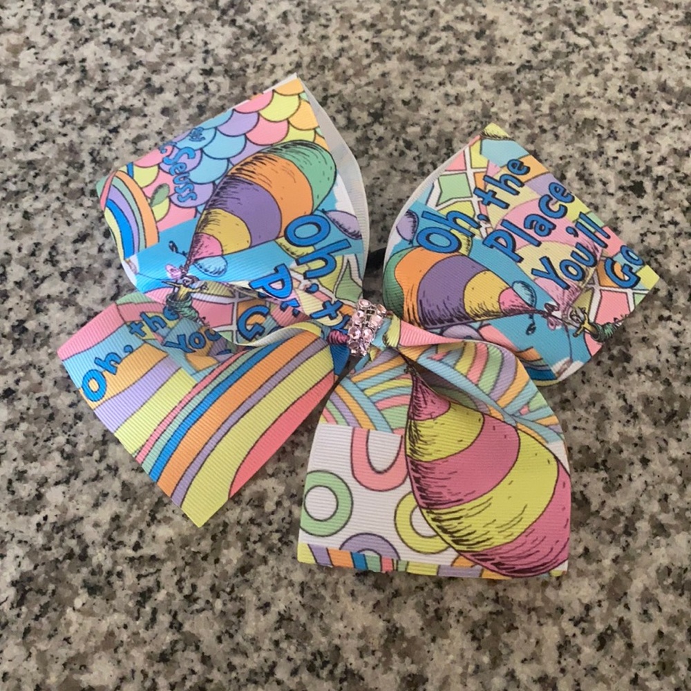 Cheer bow- dr Seuss - oh the places you’ll go 🌀